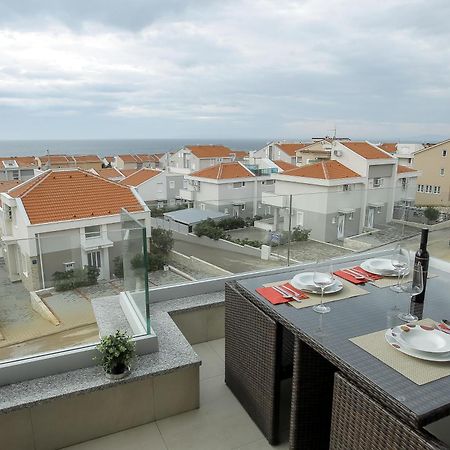נובליה Apartments Tomana מראה חיצוני תמונה