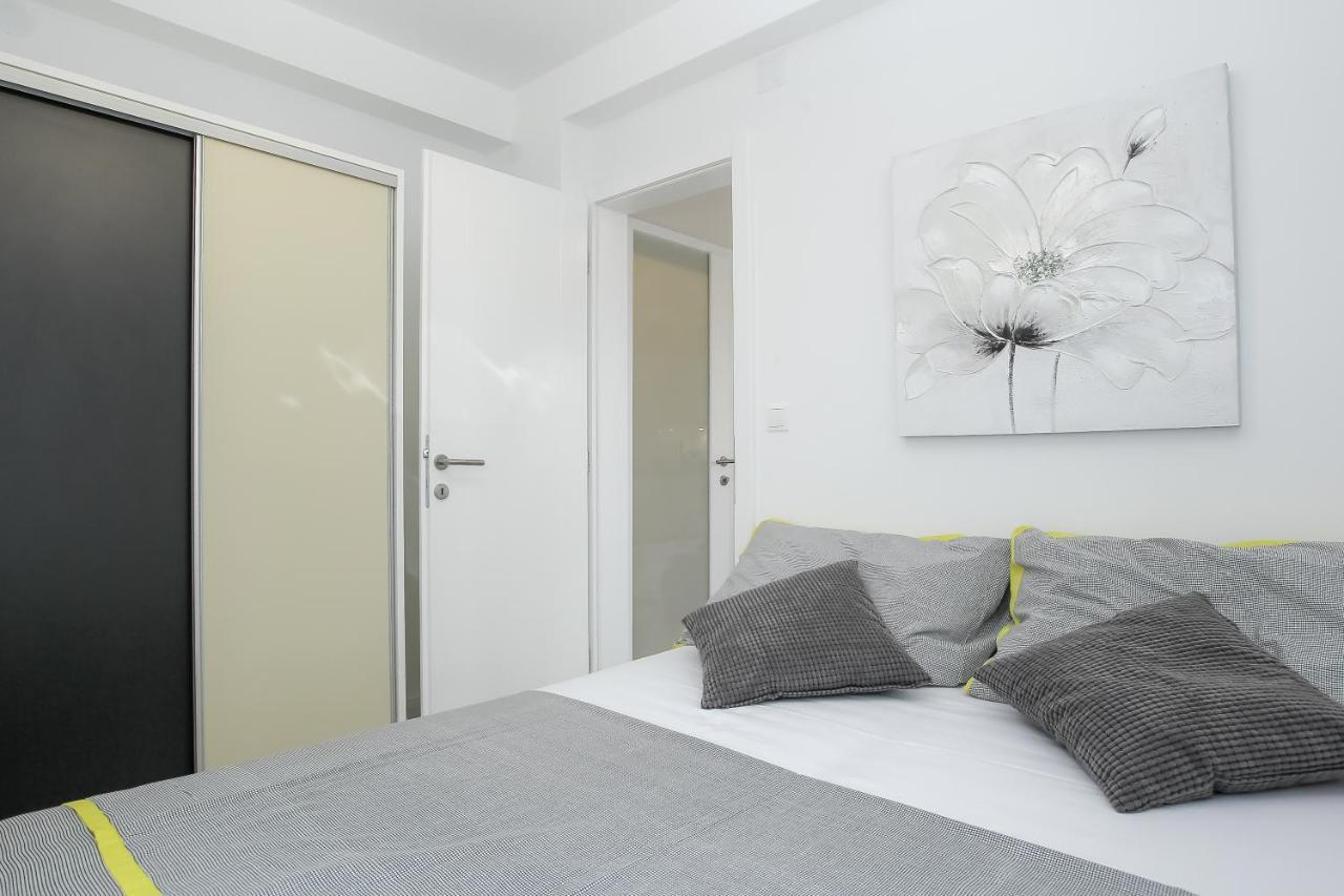נובליה Apartments Tomana חדר תמונה