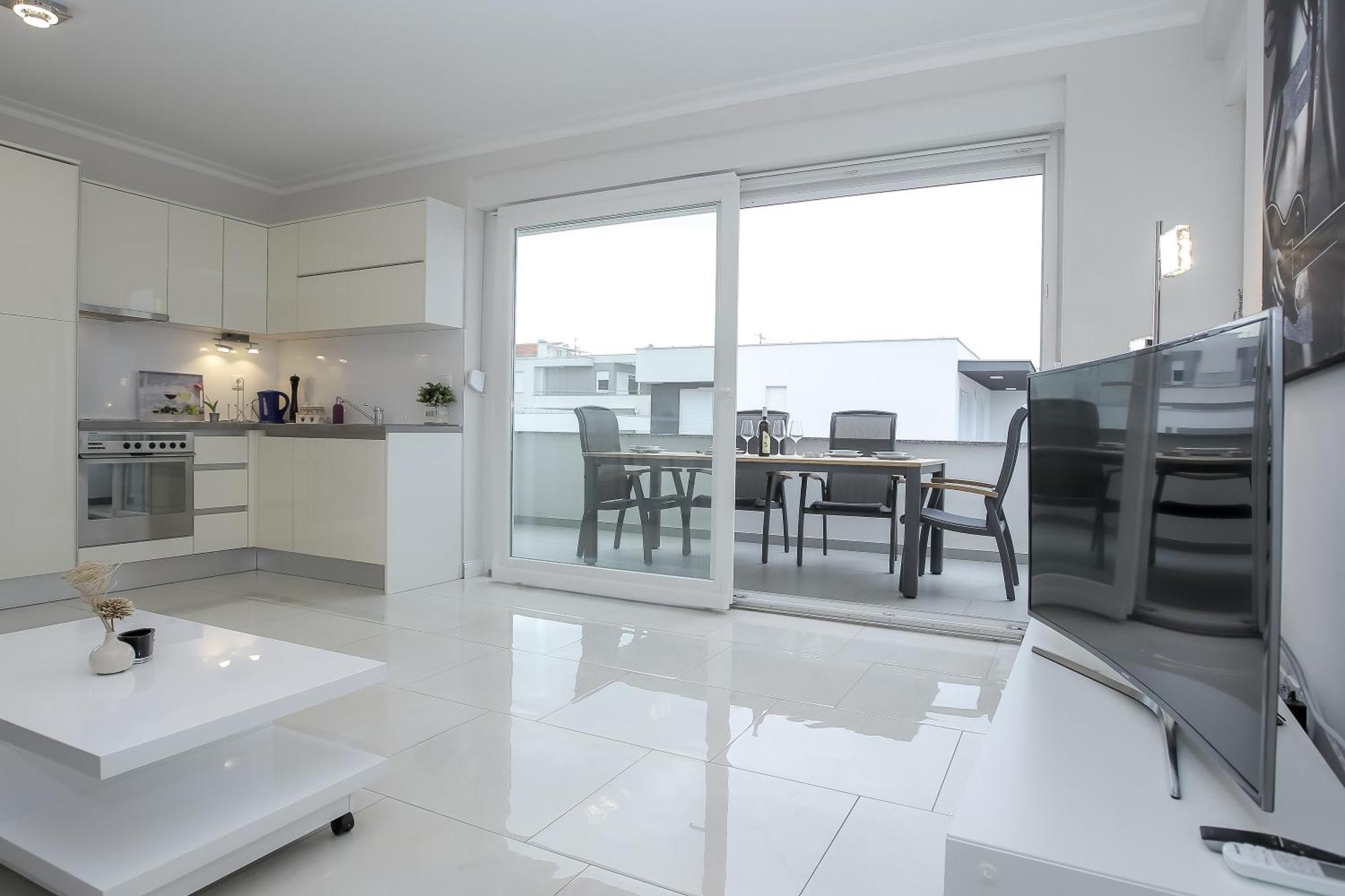 נובליה Apartments Tomana חדר תמונה